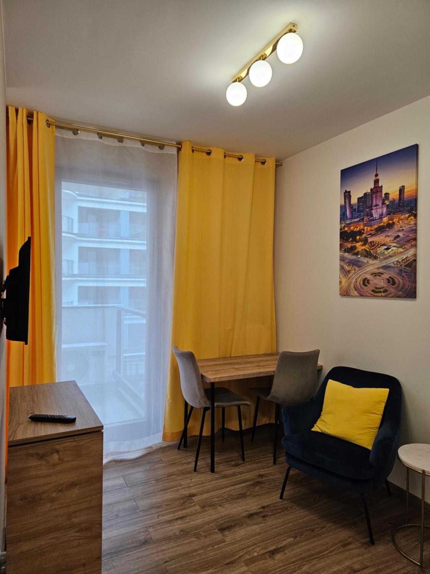 Apartamenty Wola Tower Varsó Kültér fotó