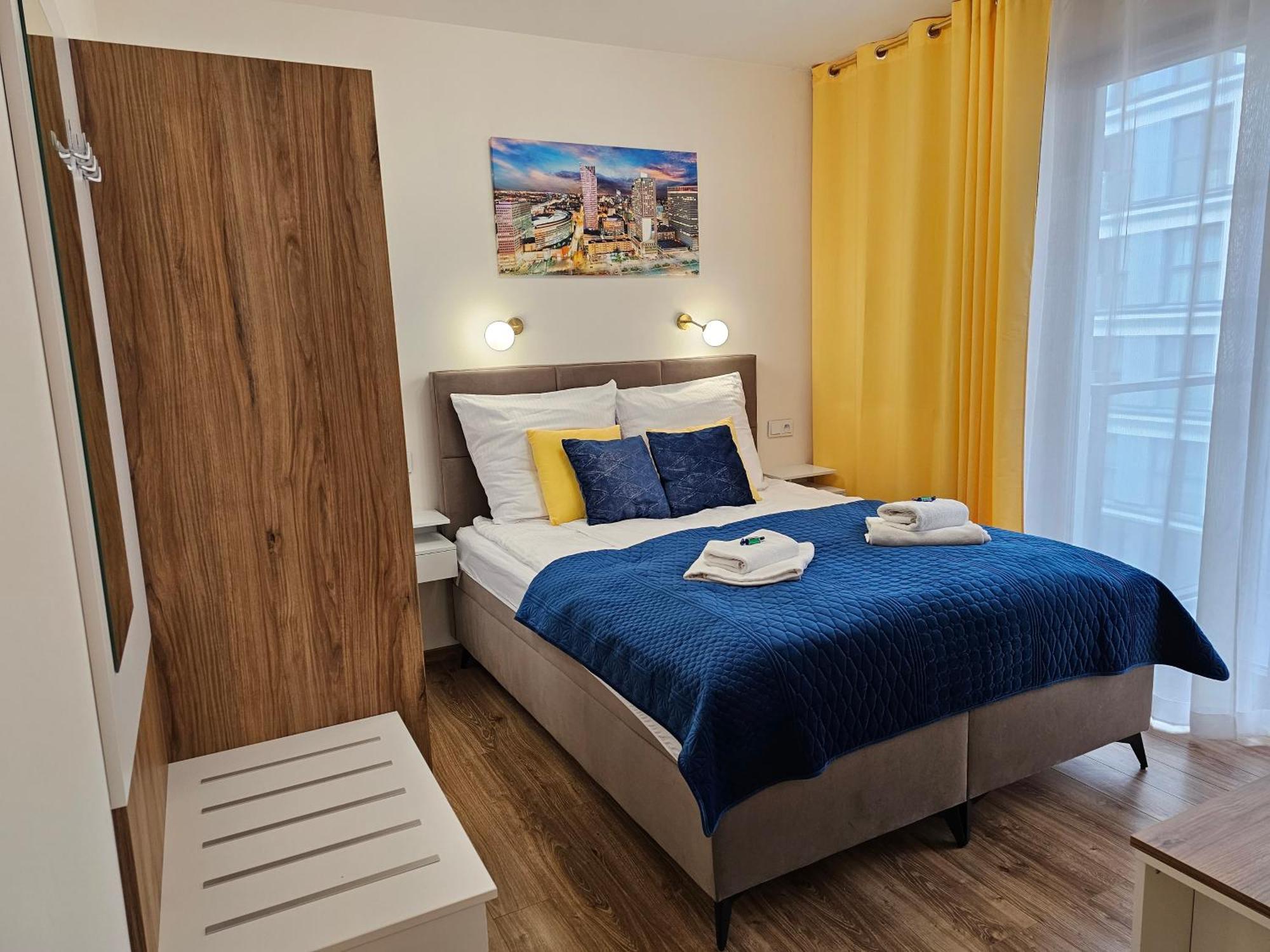 Apartamenty Wola Tower Varsó Kültér fotó
