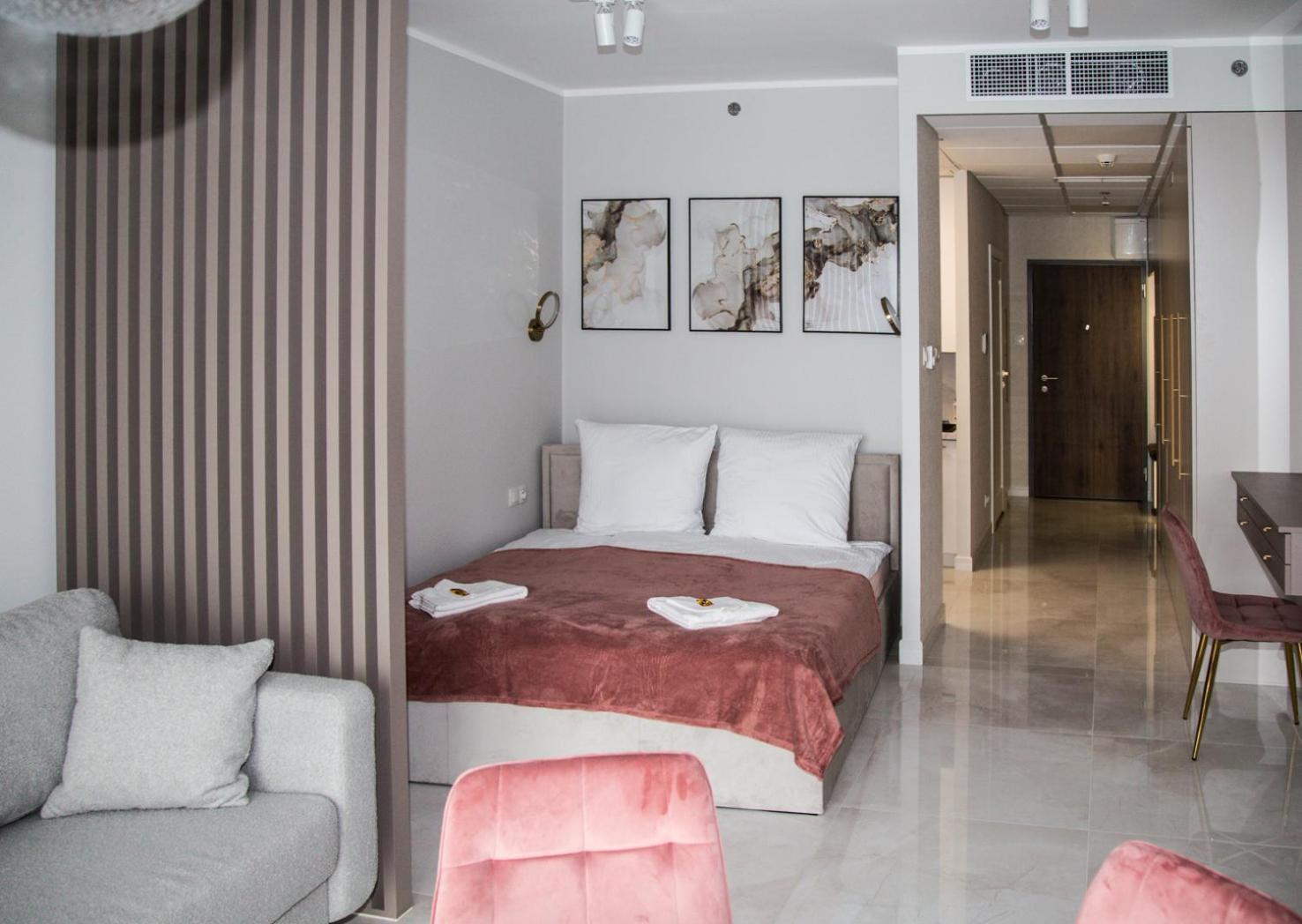 Apartamenty Wola Tower Varsó Kültér fotó