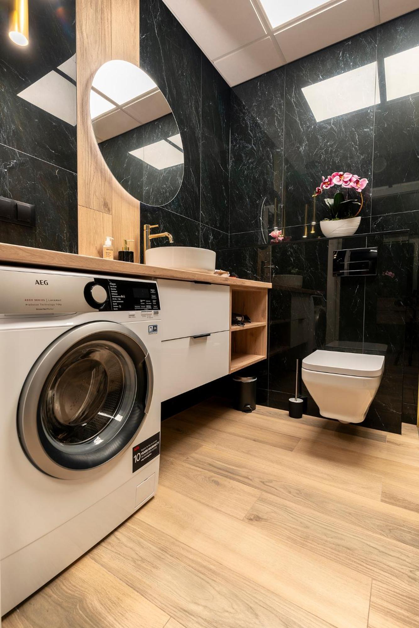 Apartamenty Wola Tower Varsó Kültér fotó