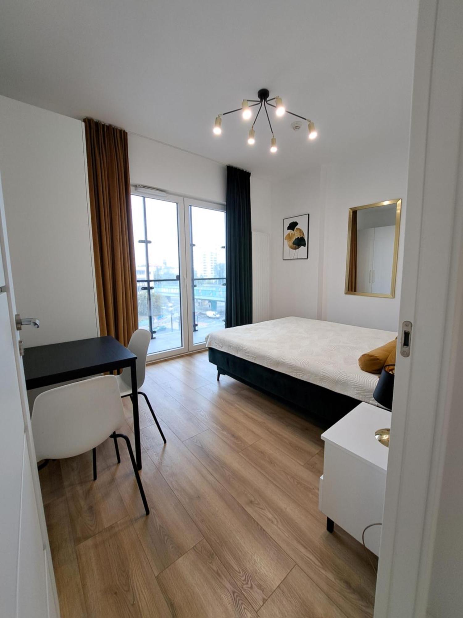 Apartamenty Wola Tower Varsó Kültér fotó